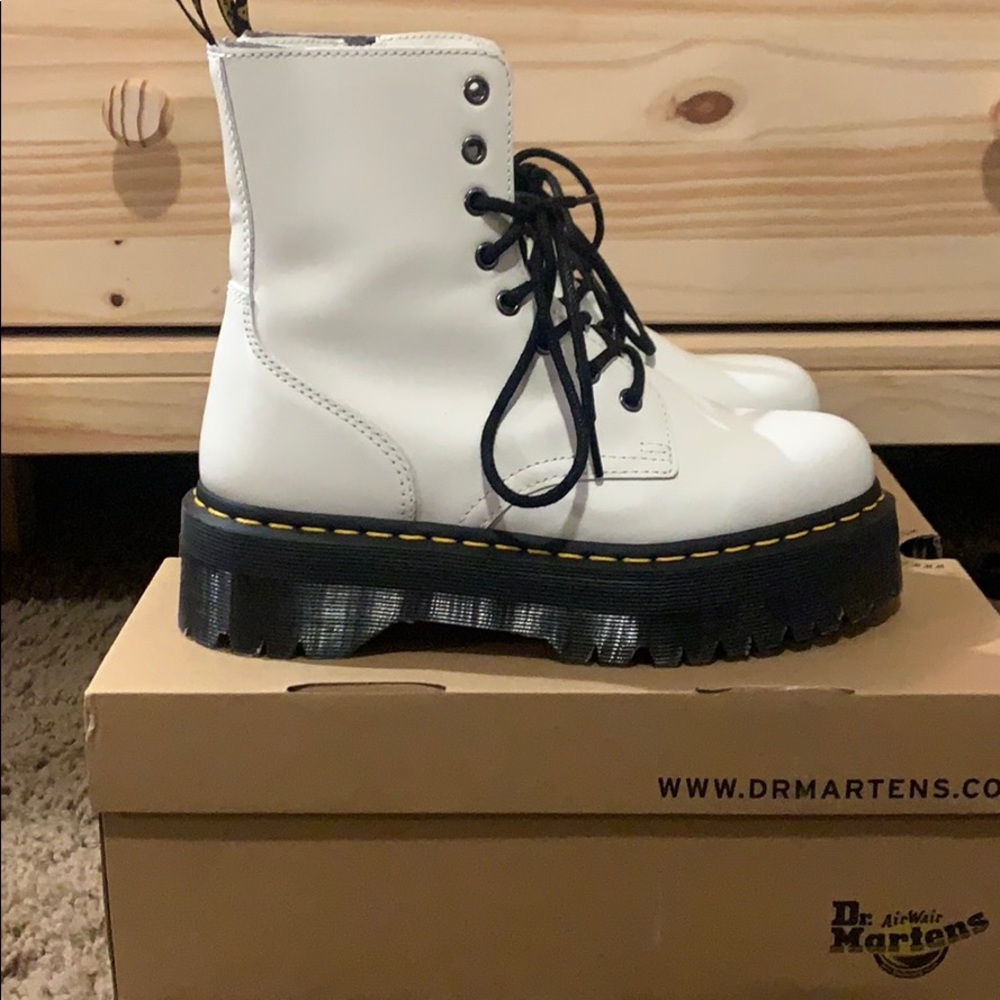 Platform dr. Martens NWOT
